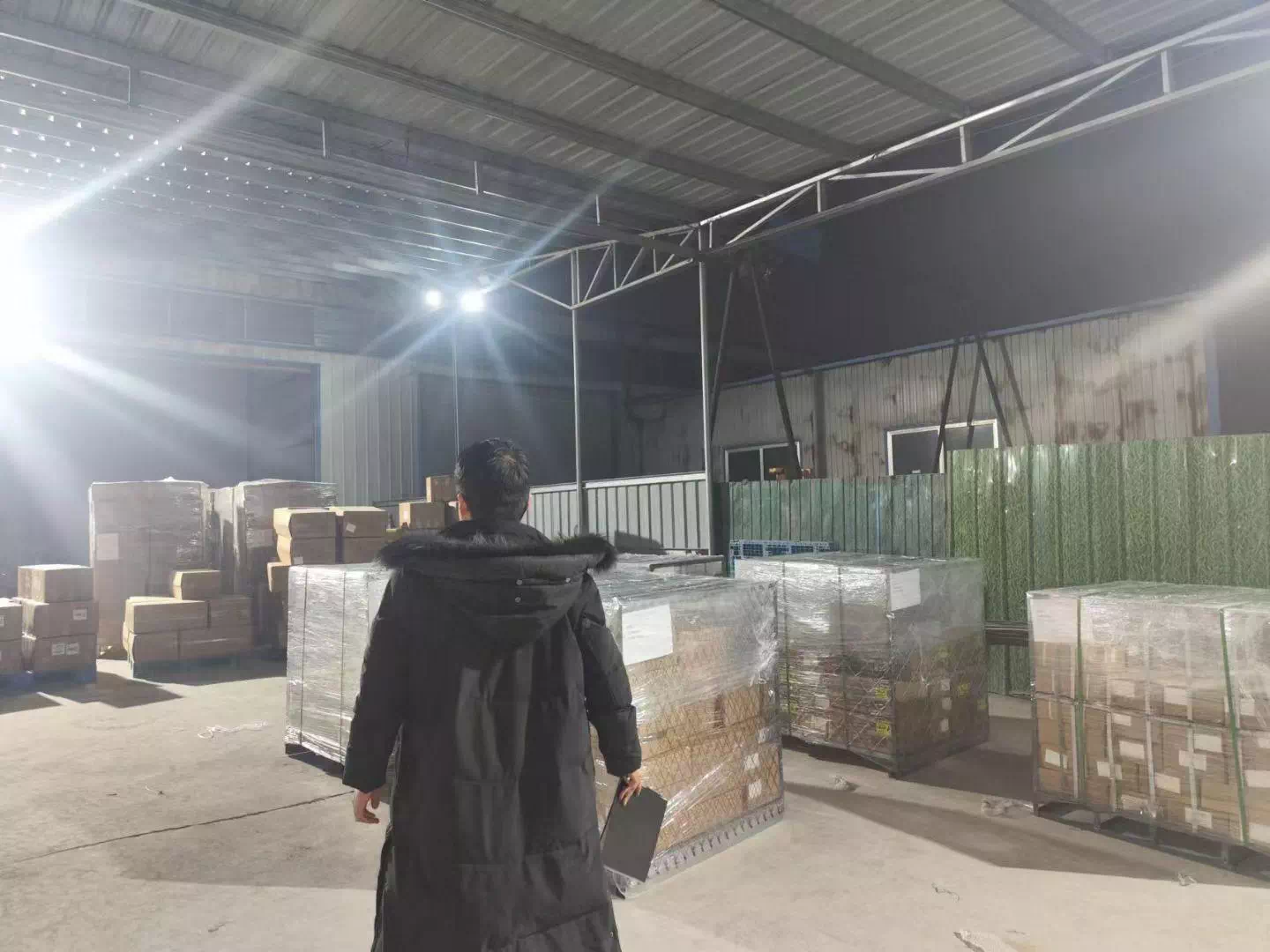 Factory night shift loading, keeping shipments on schedule
