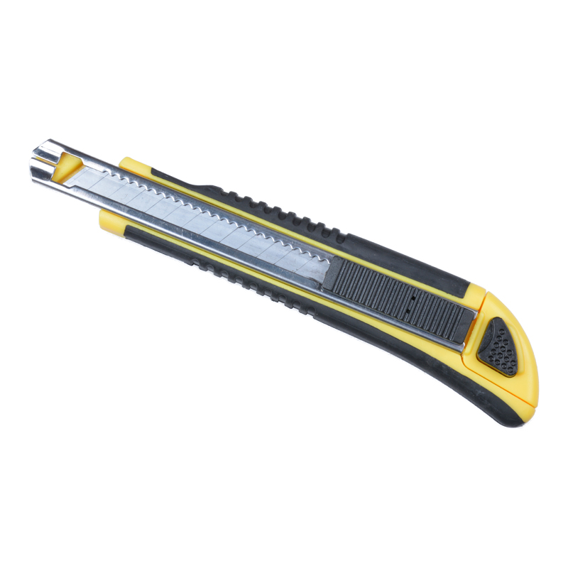 Triple-Blade Utility Knife