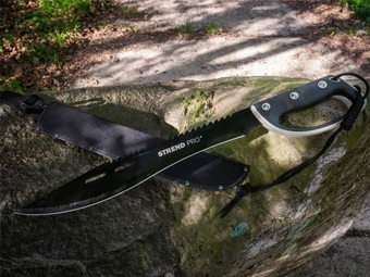 Why a Machete Saw Belongs in Your Outdoor Kit